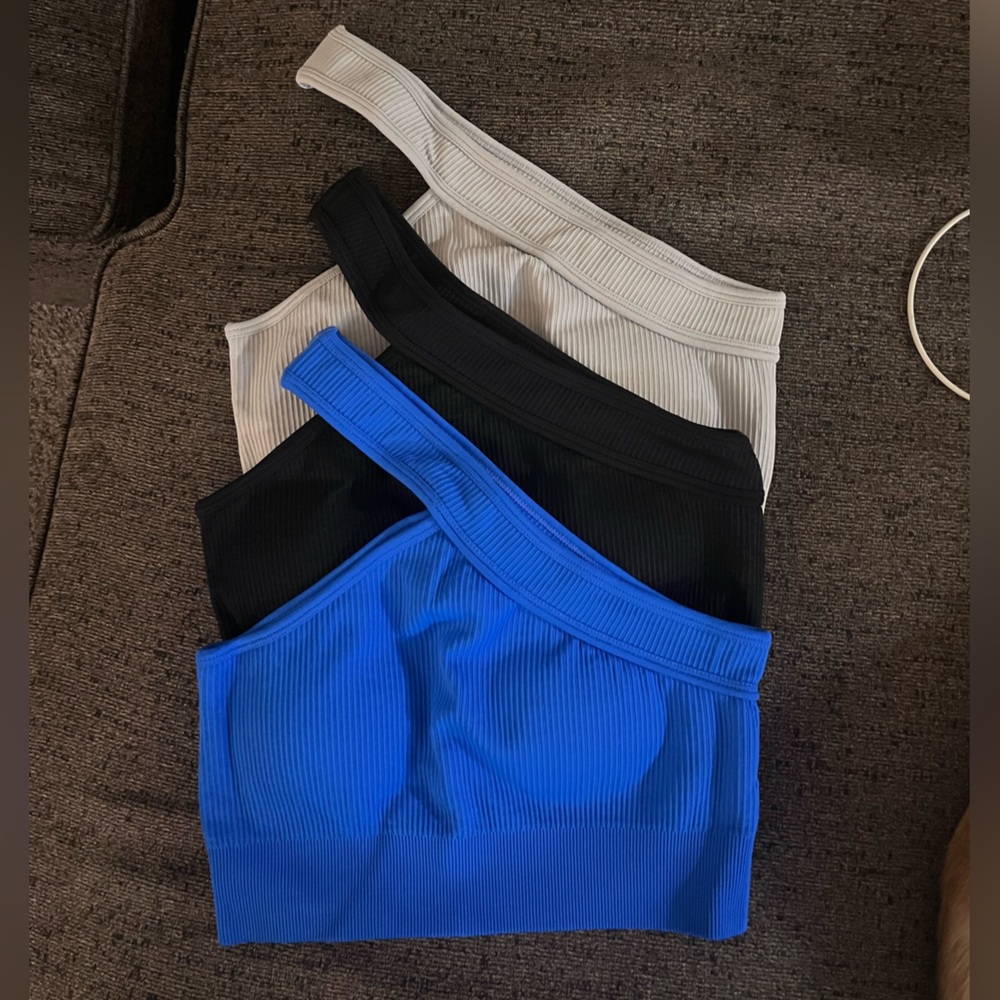 QQQ 3 piece sport bras one shoulder.